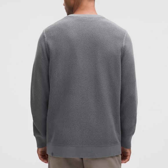 Lululemon Textured Knit Crewneck Sweater Solar Grey Men’s NWOT - Picture 2 of 10